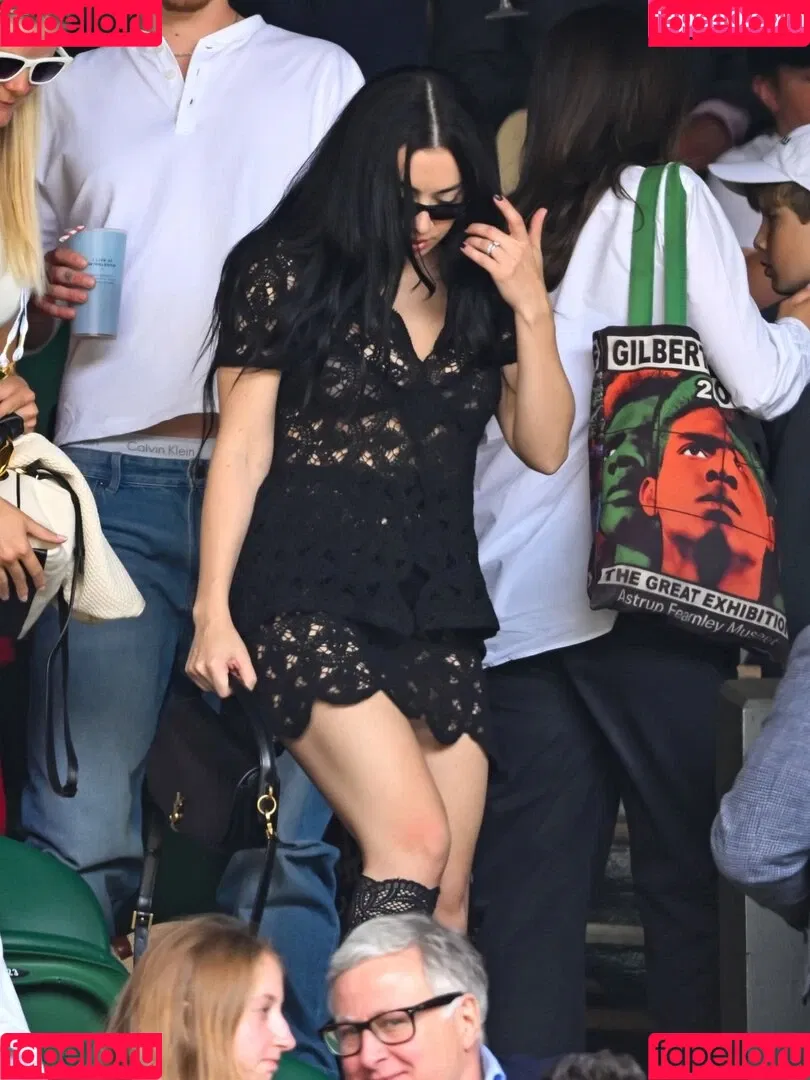 Charli XCX / charli_xcx / charlignarly Onlyfans Photo Gallery 