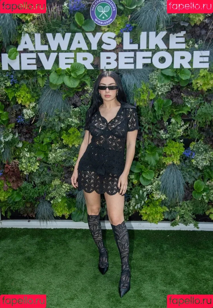 Charli XCX / charli_xcx / charlignarly Onlyfans Photo Gallery 