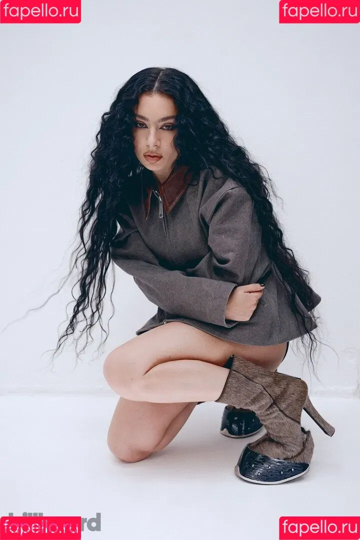 Charli XCX / charli_xcx / charlignarly Onlyfans Photo Gallery 