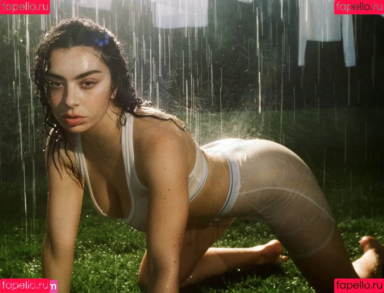 Charli XCX / charli_xcx / charlignarly Onlyfans Photo Gallery 