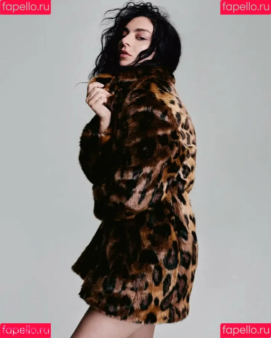 Charli XCX / charli_xcx / charlignarly Onlyfans Photo Gallery 