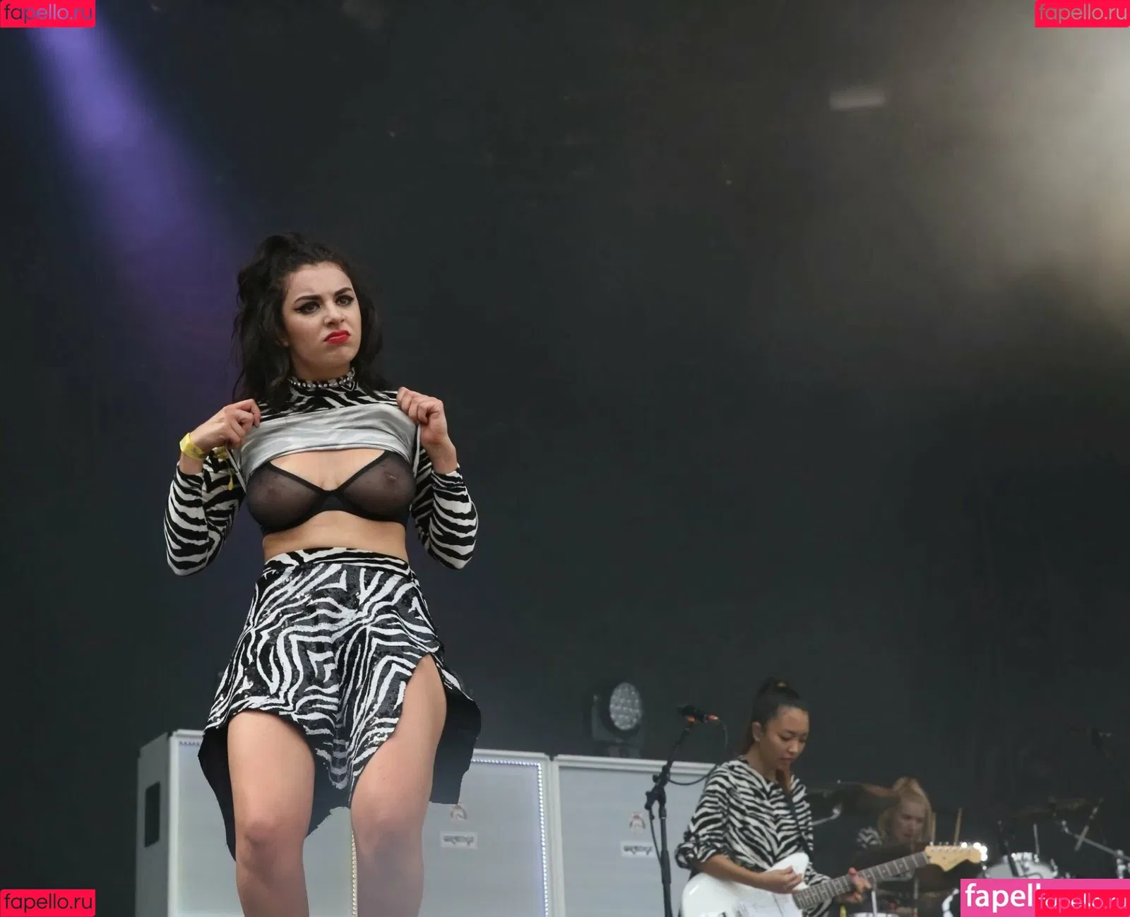 Charli XCX / charli_xcx / charlignarly Onlyfans Photo Gallery 