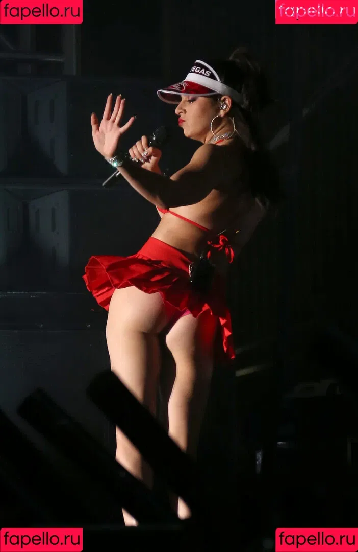 Charli XCX / charli_xcx / charlignarly Onlyfans Photo Gallery 
