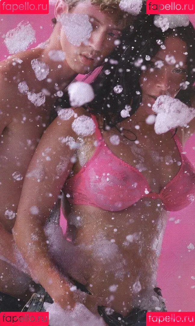 Charli XCX / charli_xcx / charlignarly Onlyfans Photo Gallery 
