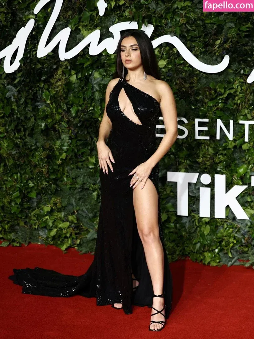 Charli XCX / charli_xcx / charlignarly Onlyfans Photo Gallery 