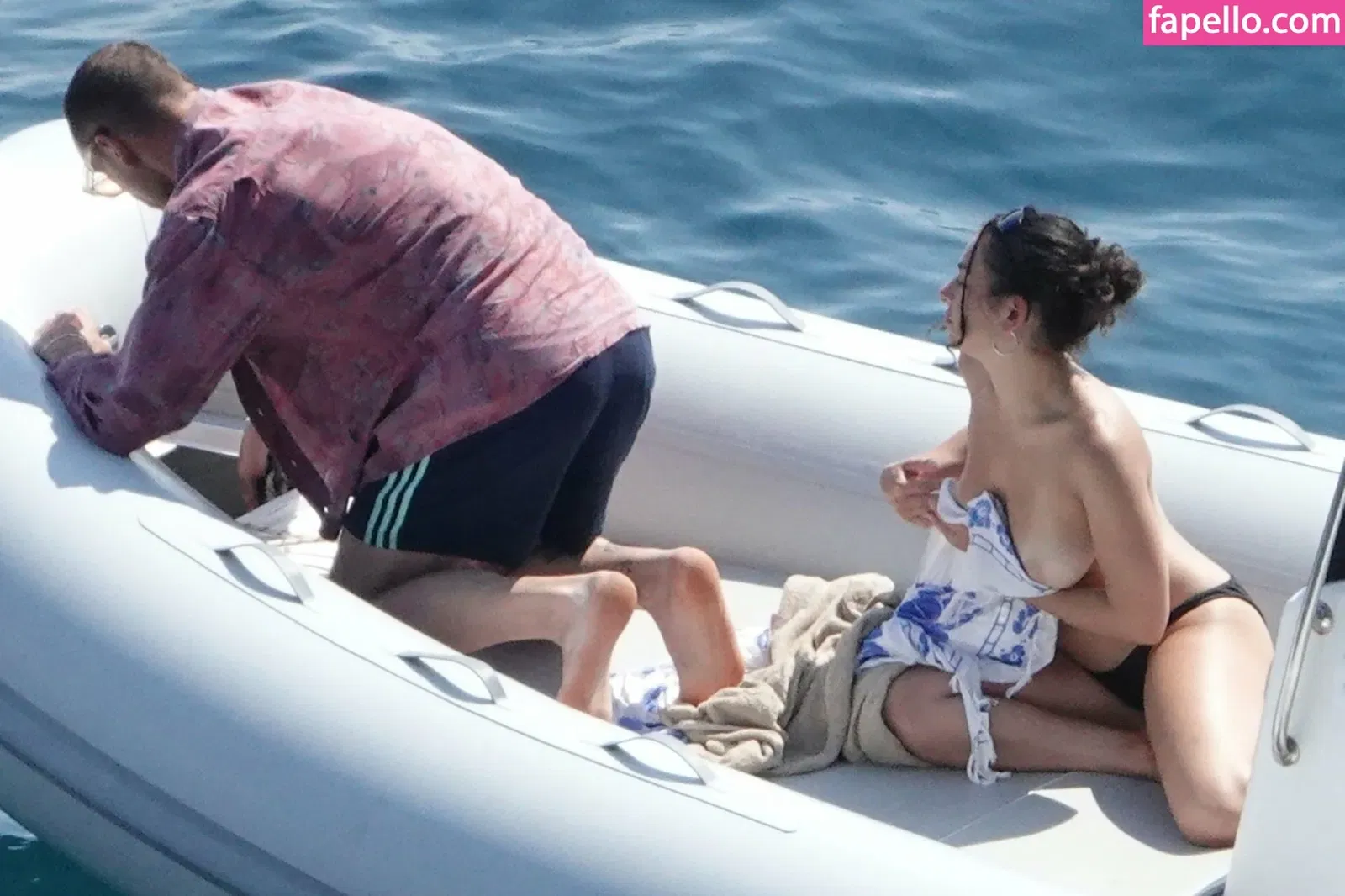 Charli XCX / charli_xcx / charlignarly Onlyfans Photo Gallery 