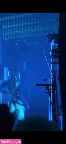 Charli XCX / charli_xcx / charlignarly Onlyfans Photo Gallery 