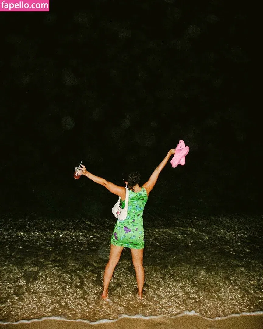 Charli XCX / charli_xcx / charlignarly Onlyfans Photo Gallery 