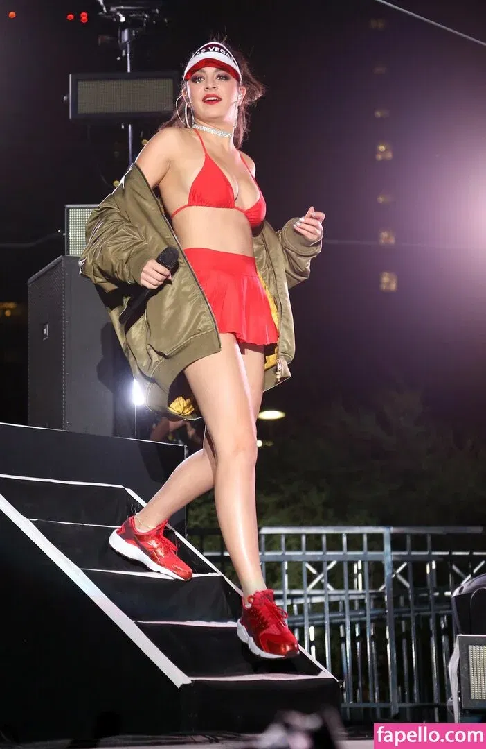 Charli XCX / charli_xcx / charlignarly Onlyfans Photo Gallery 