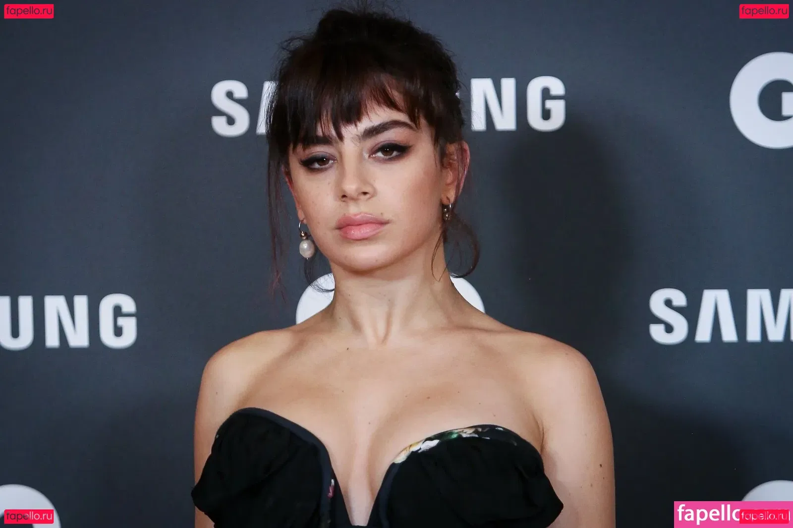 Charli XCX / charli_xcx / charlignarly Onlyfans Photo Gallery 