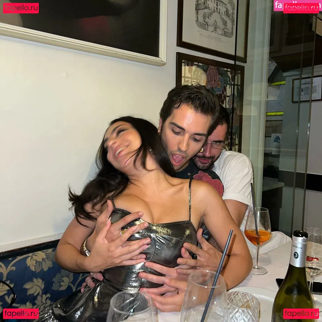 Charli XCX / charli_xcx / charlignarly Onlyfans Photo Gallery 