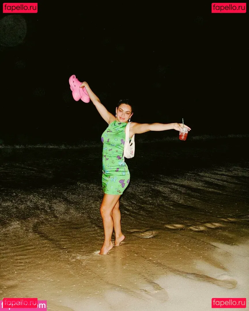 Charli XCX / charli_xcx / charlignarly Onlyfans Photo Gallery 