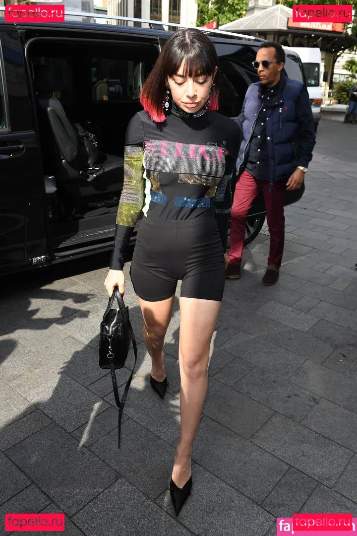 Charli XCX / charli_xcx / charlignarly Onlyfans Photo Gallery 