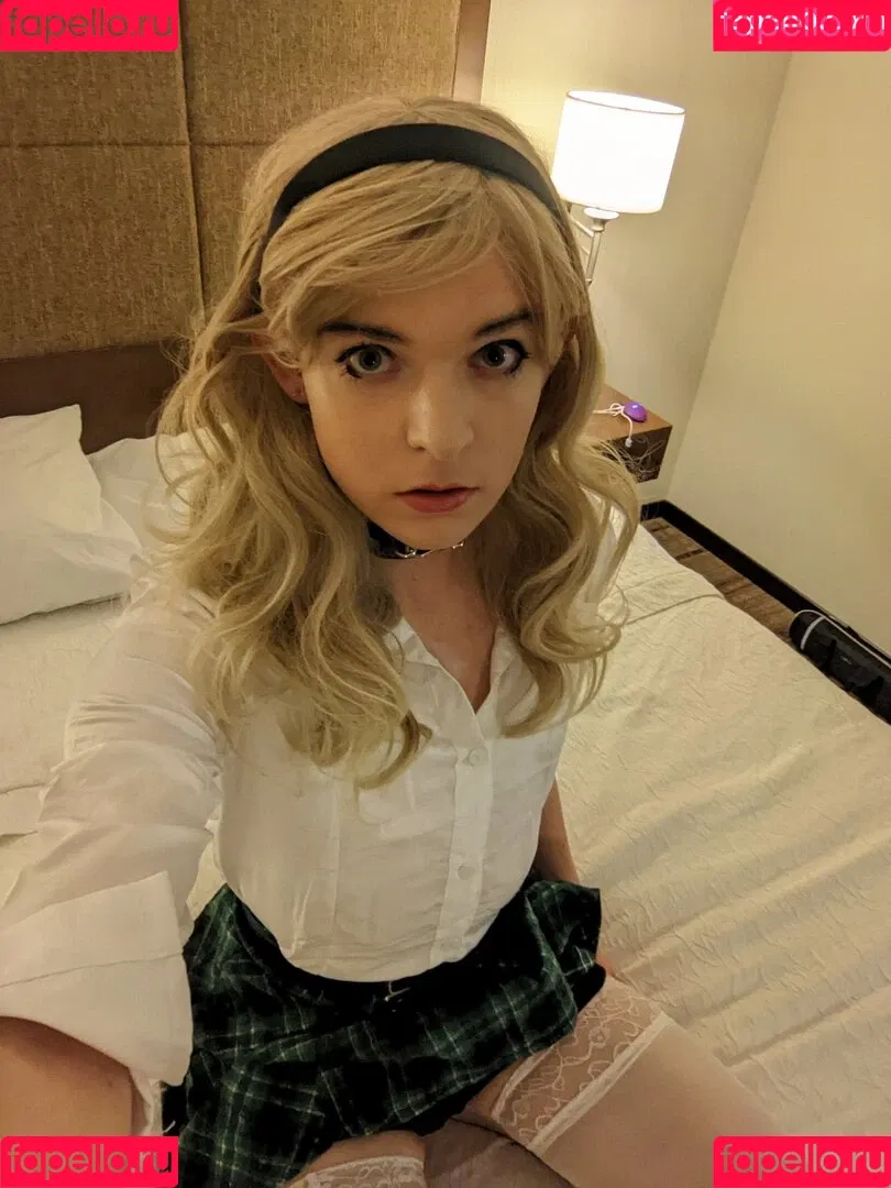 Nunya Business / NunyaBusinessCD / Wendy B. / nbcd102 Onlyfans Photo Gallery 