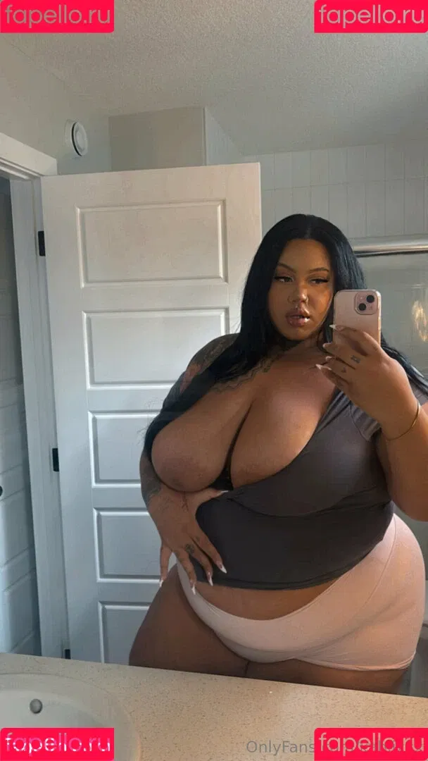 _.kahlixx / kahlixxx Onlyfans Photo Gallery 