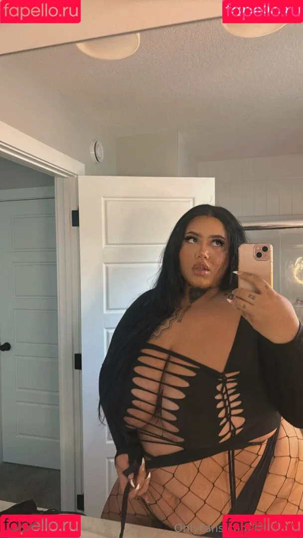 _.kahlixx / kahlixxx Onlyfans Photo Gallery 