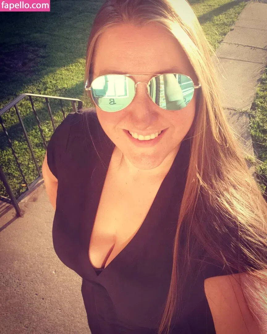 Caityy Cakesss Onlyfans Photo Gallery 