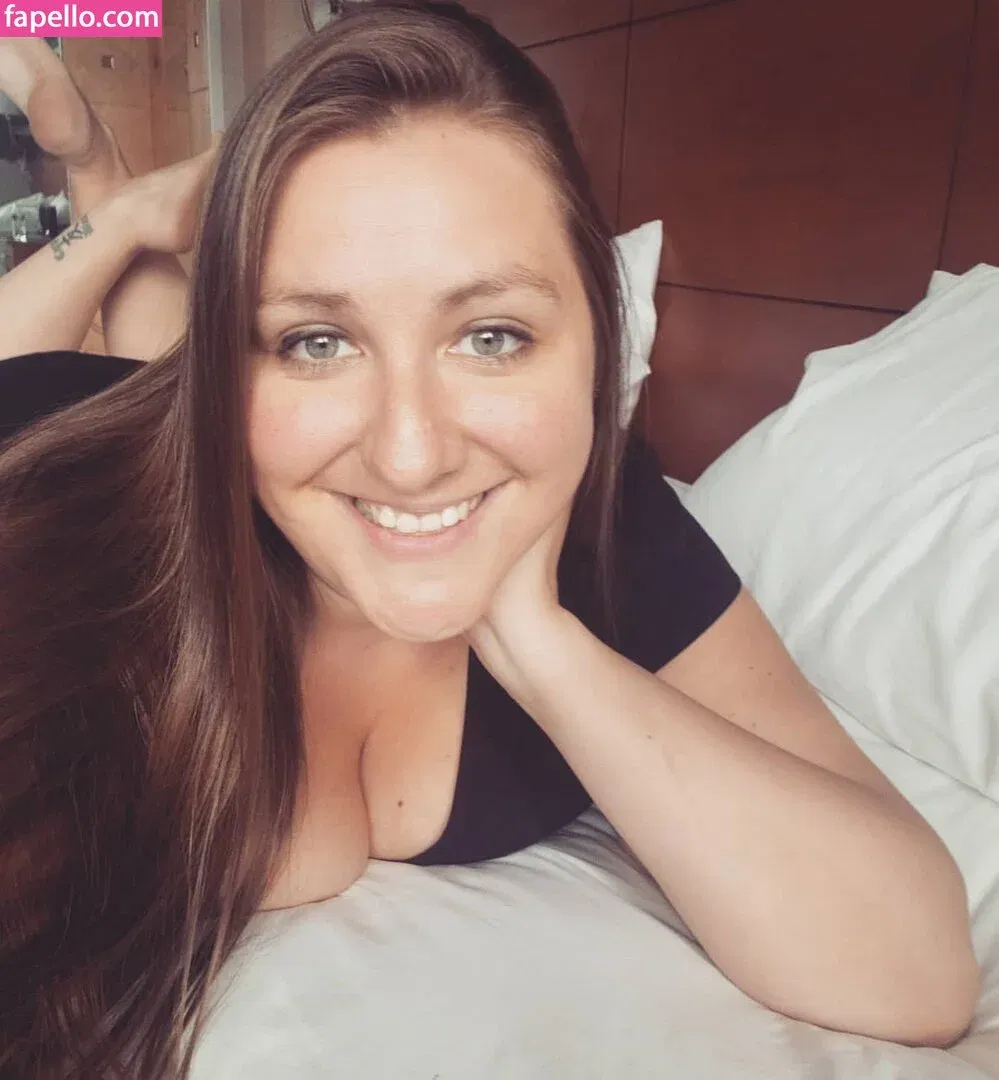 Caityy Cakesss Onlyfans Photo Gallery 