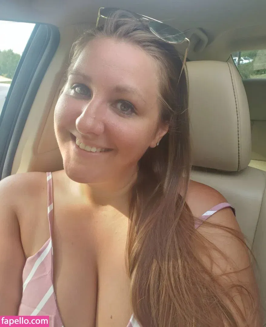 Caityy Cakesss Onlyfans Photo Gallery 