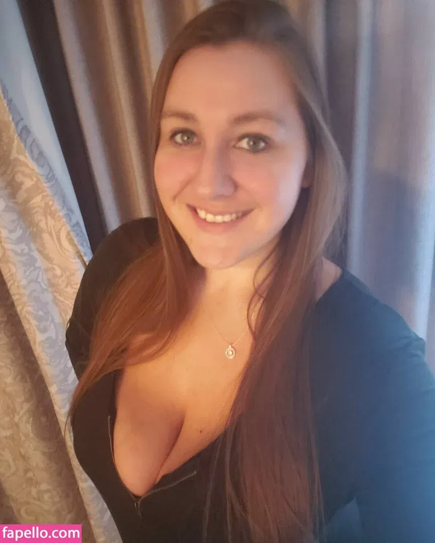 Caityy Cakesss Onlyfans Photo Gallery 