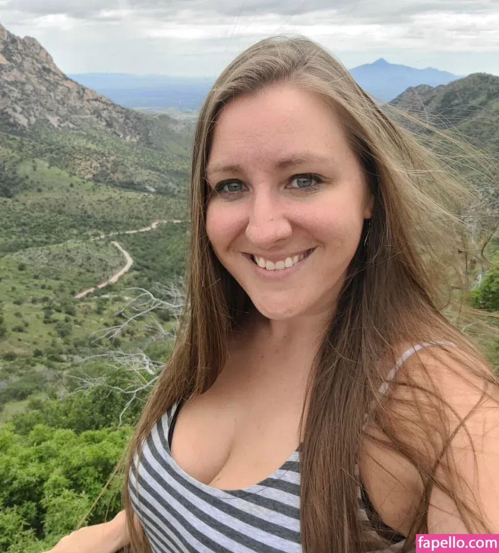 Caityy Cakesss Onlyfans Photo Gallery 