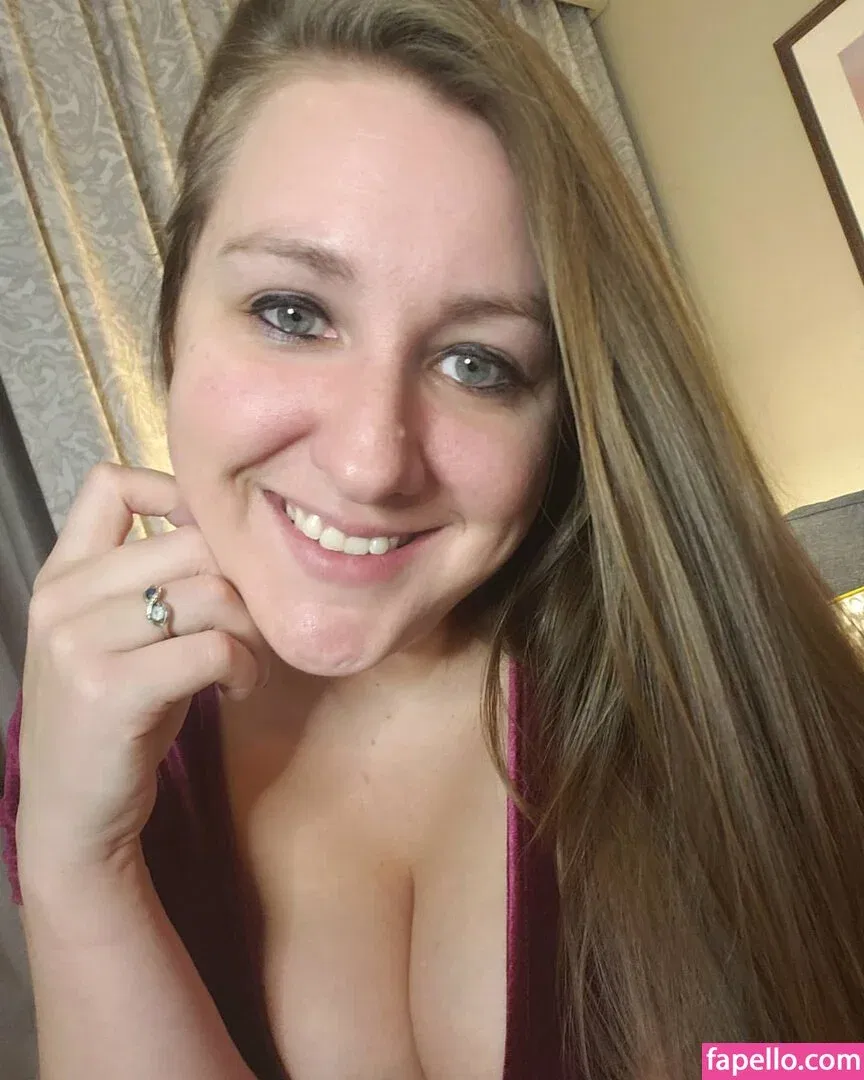 Caityy Cakesss Onlyfans Photo Gallery 