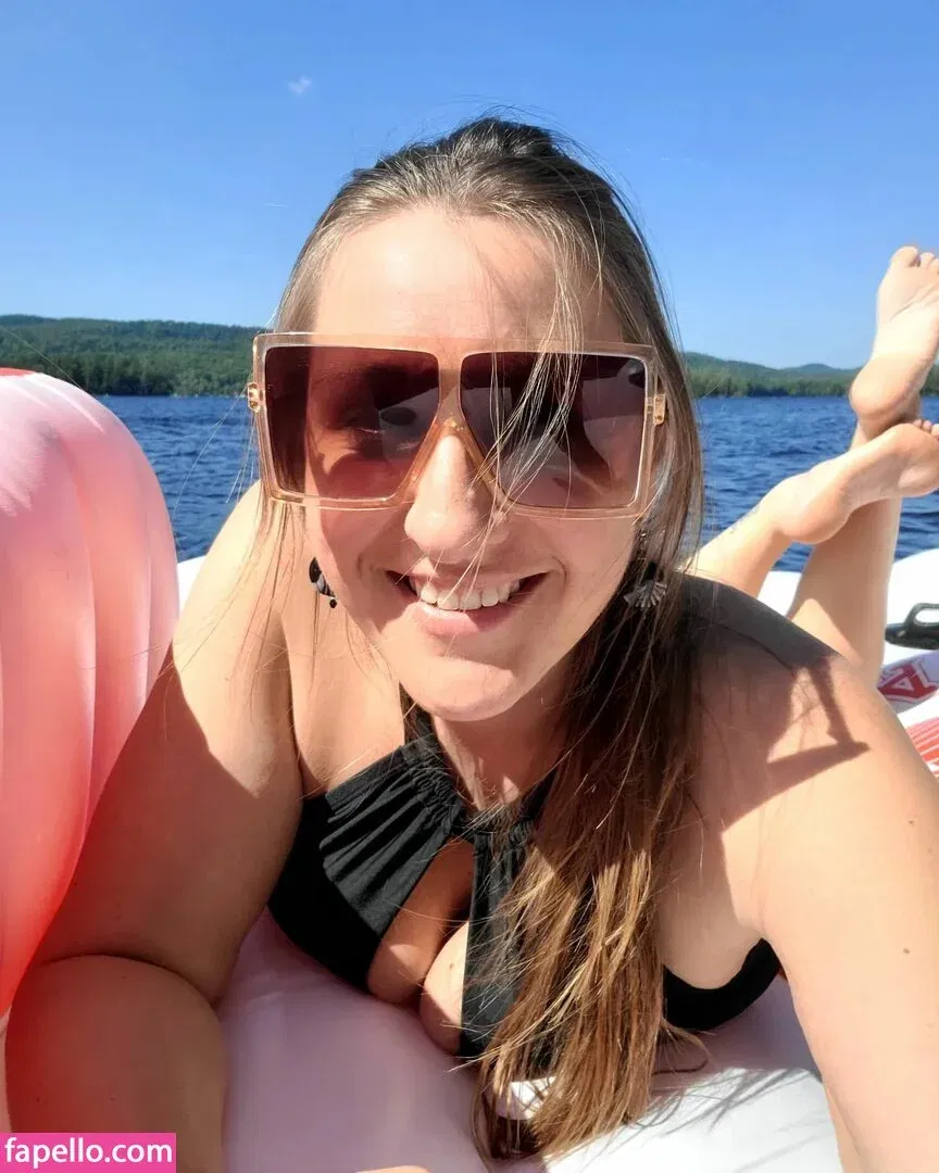 Caityy Cakesss Onlyfans Photo Gallery 