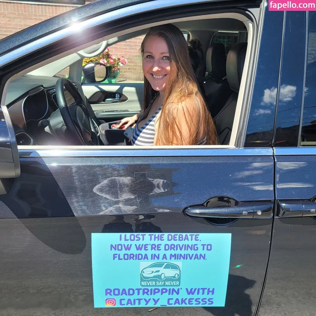 Caityy Cakesss Onlyfans Photo Gallery 