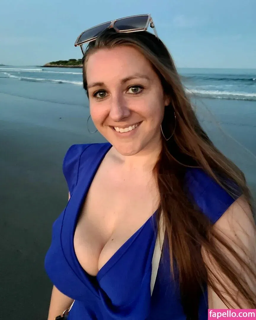 Caityy Cakesss Onlyfans Photo Gallery 