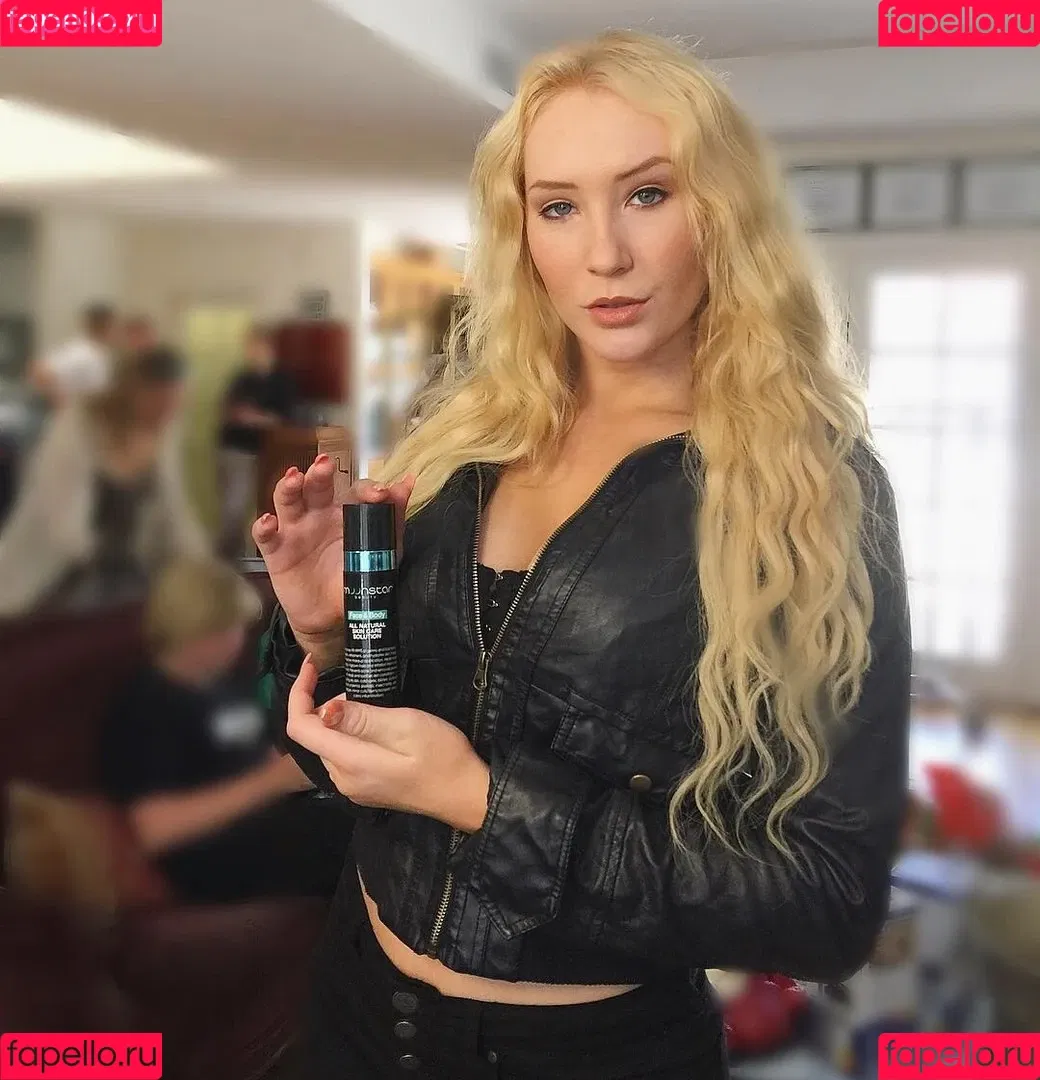 Faith Jefferies / Nikkita Lyons / nikkita_wwe Onlyfans Photo Gallery 