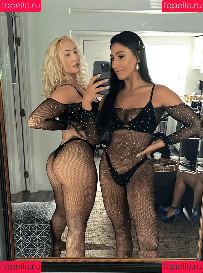Faith Jefferies / Nikkita Lyons / nikkita_wwe Onlyfans Photo Gallery 