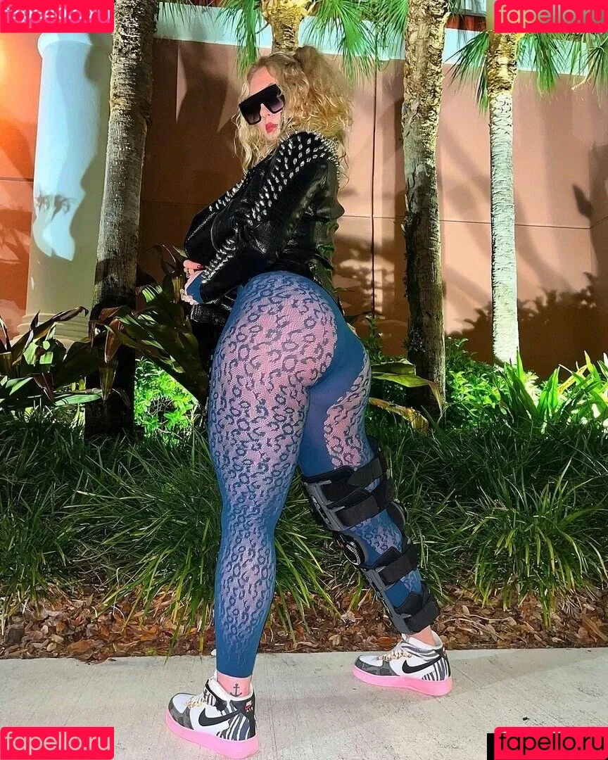 Faith Jefferies / Nikkita Lyons / nikkita_wwe Onlyfans Photo Gallery 