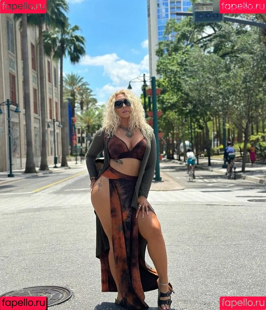 Faith Jefferies / Nikkita Lyons / nikkita_wwe Onlyfans Photo Gallery 