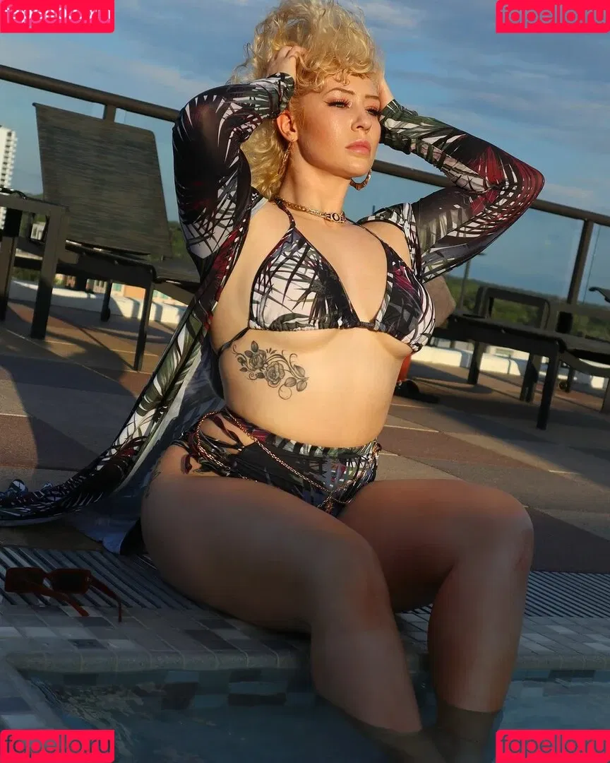 Faith Jefferies / Nikkita Lyons / nikkita_wwe Onlyfans Photo Gallery 