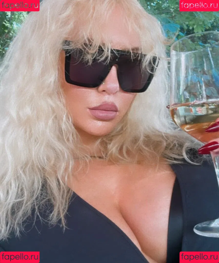 Faith Jefferies / Nikkita Lyons / nikkita_wwe Onlyfans Photo Gallery 