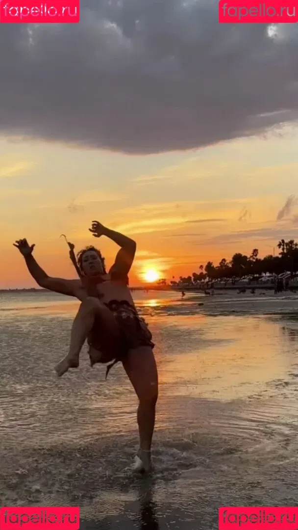 Faith Jefferies / Nikkita Lyons / nikkita_wwe Onlyfans Photo Gallery 