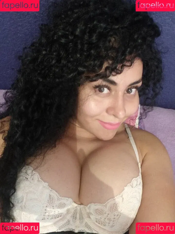 Antonella / antonelaroccuzzo / antonella_a30 / antonella_chinita / antonellakahllo / antonellamaria Onlyfans Photo Gallery 
