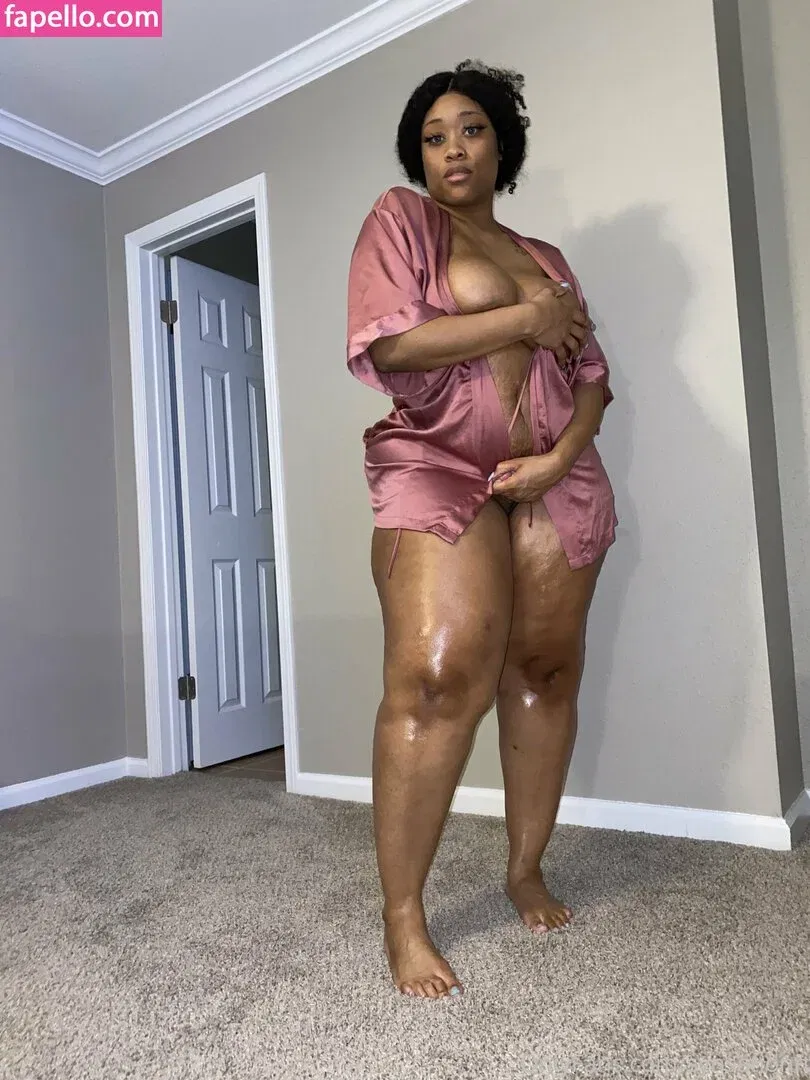 Synsationn / __mstell93 / _mstell93_ Onlyfans Photo Gallery 