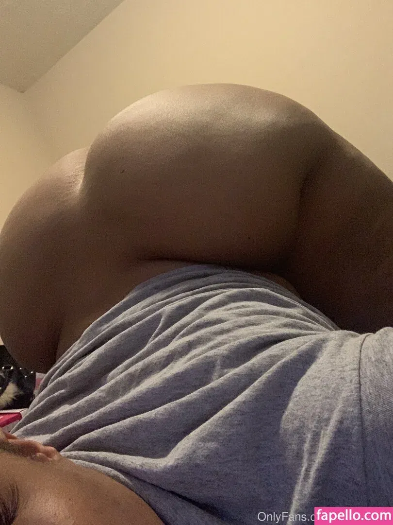 Synsationn / __mstell93 / _mstell93_ Onlyfans Photo Gallery 