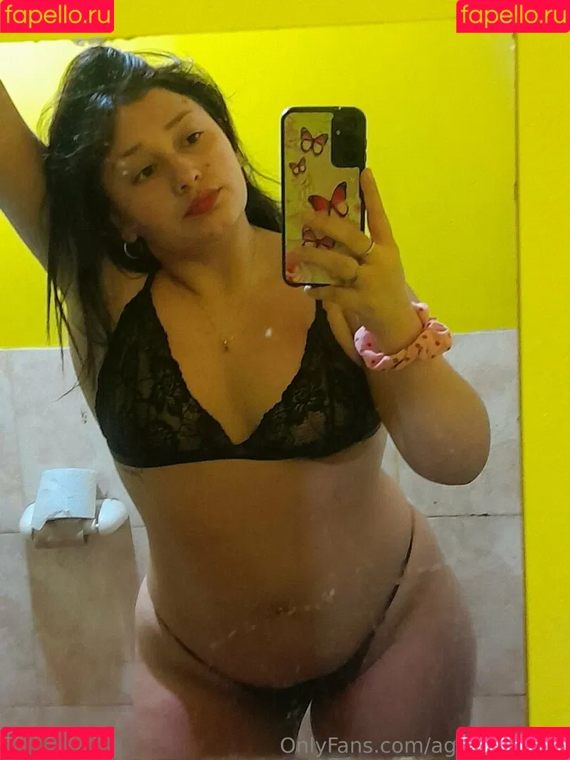 agussmunich / agussmuniz Onlyfans Photo Gallery 