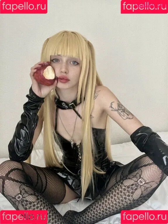 alireons / alisatvoya / realalisa / Алиса Твоя Onlyfans Photo Gallery 