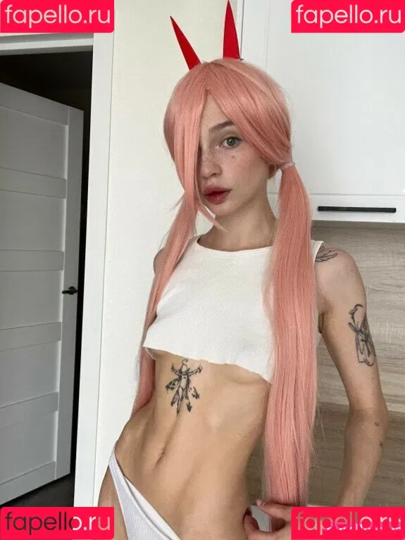 alireons / alisatvoya / realalisa / Алиса Твоя Onlyfans Photo Gallery 