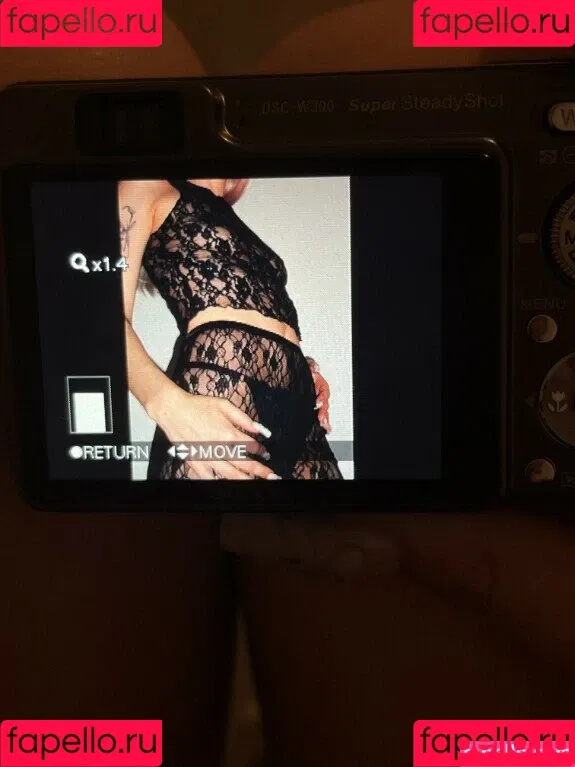 alireons / alisatvoya / realalisa / Алиса Твоя Onlyfans Photo Gallery 
