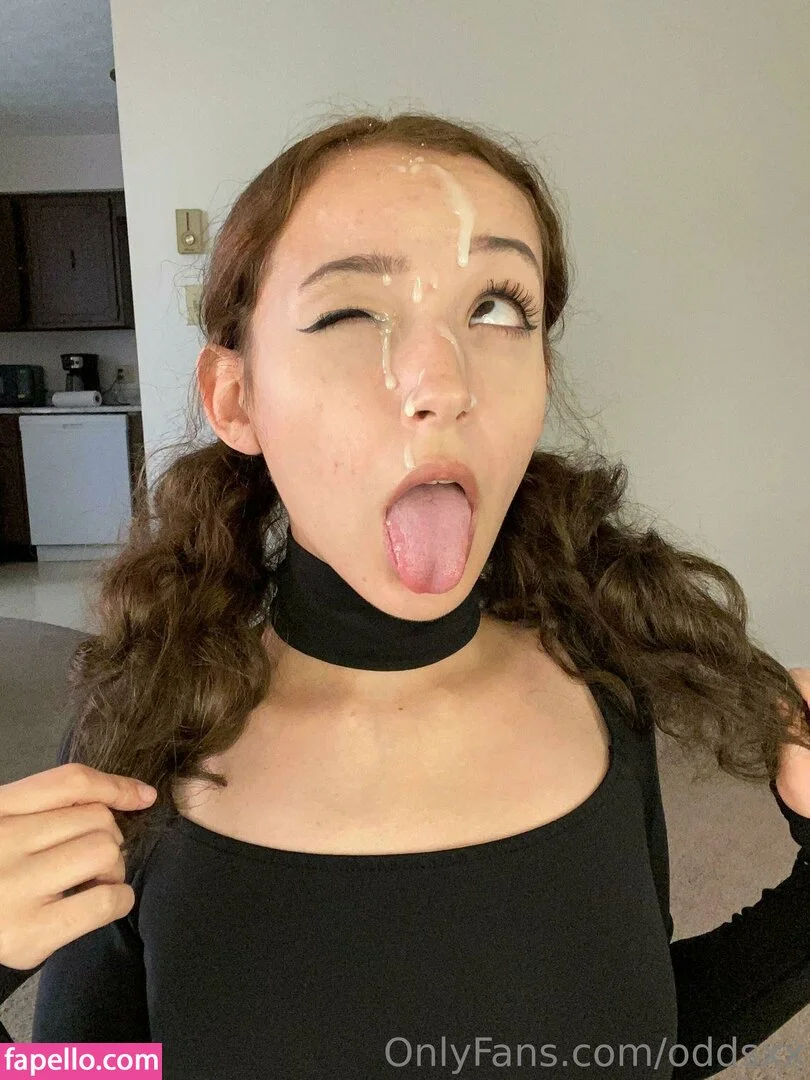 OddsXx / OddsXxBabe / oddsx.x Onlyfans Photo Gallery 