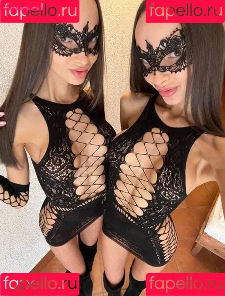Adelalinka / adelalinka_twinz Onlyfans Photo Gallery 