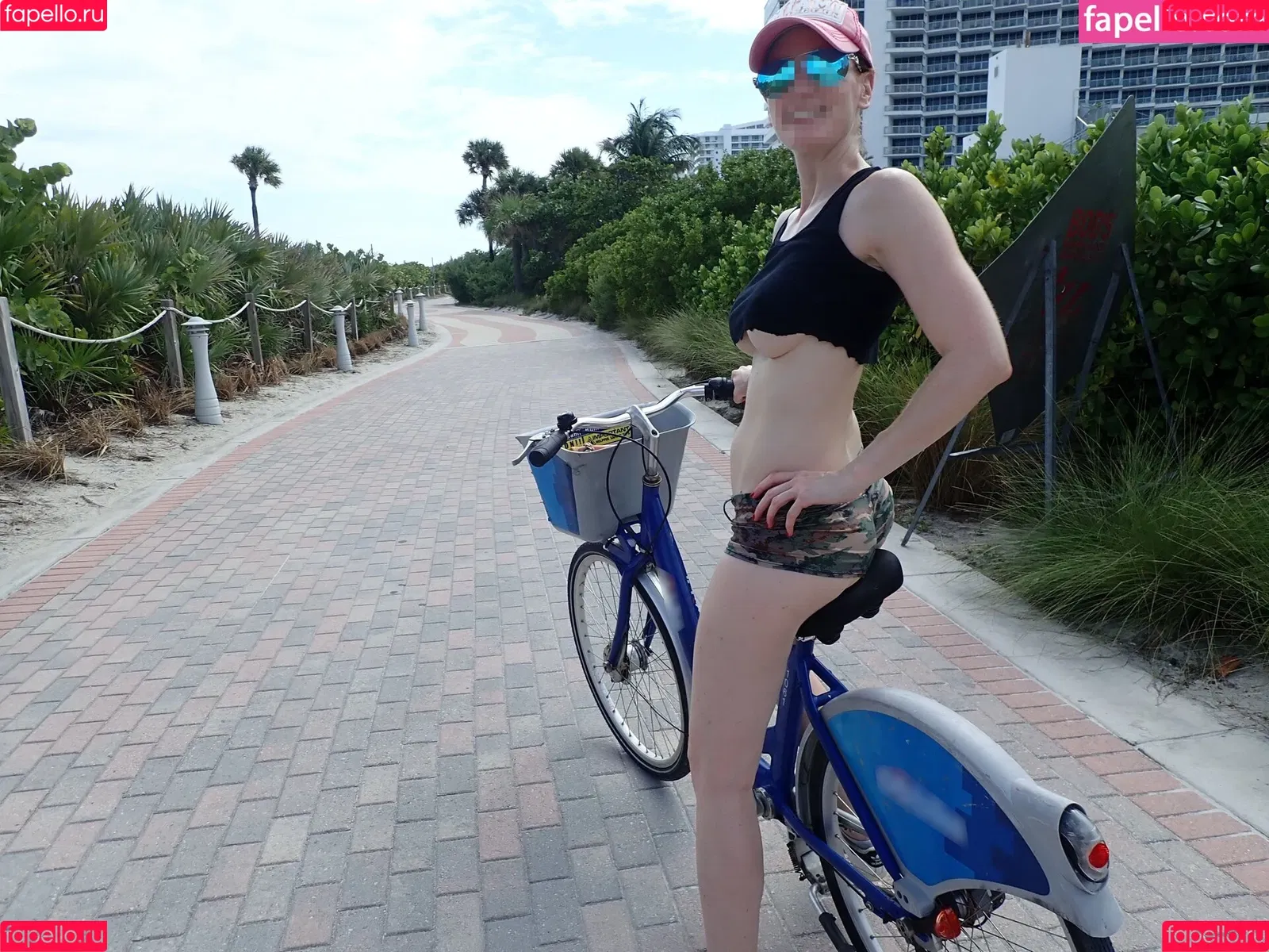 MiaExhib / https: / mia_exhib Onlyfans Photo Gallery 