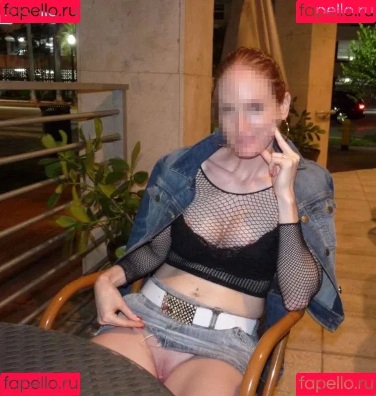 MiaExhib / https: / mia_exhib Onlyfans Photo Gallery 