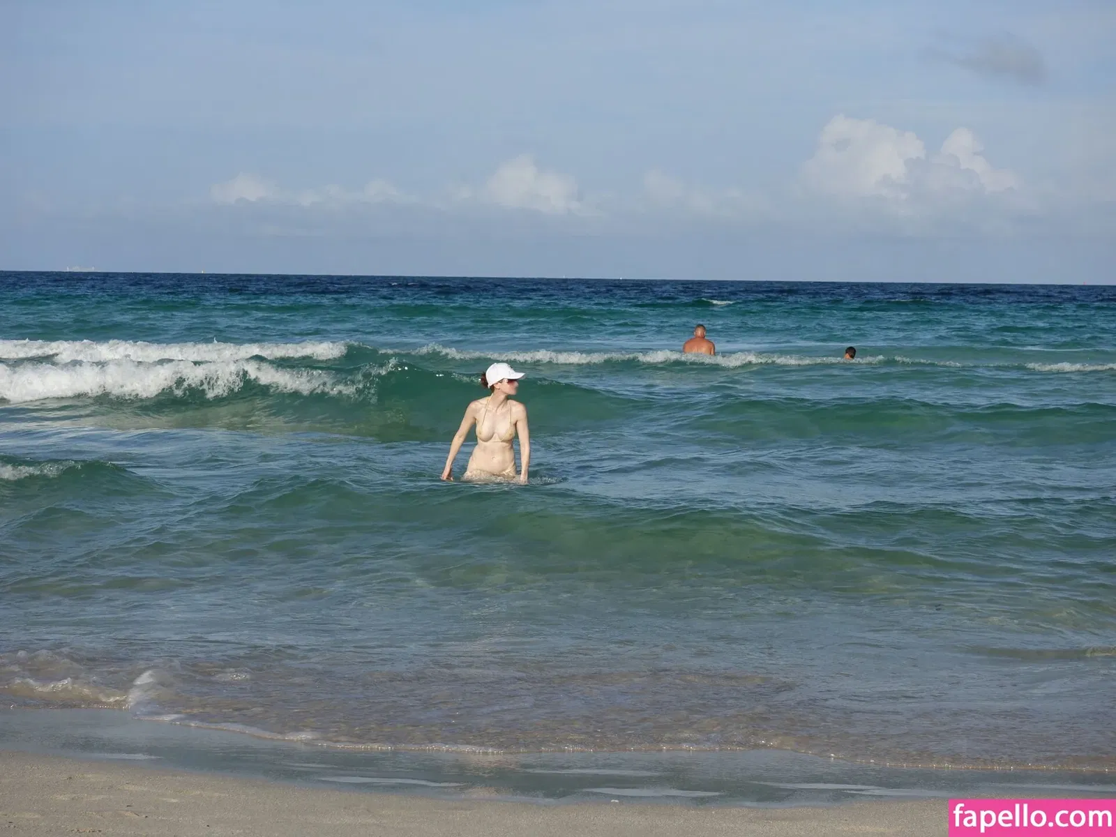 MiaExhib / https: / mia_exhib Onlyfans Photo Gallery 