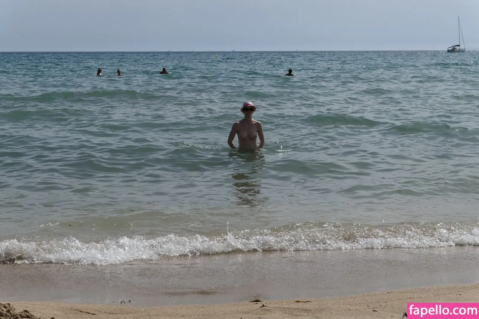 MiaExhib / https: / mia_exhib Onlyfans Photo Gallery 