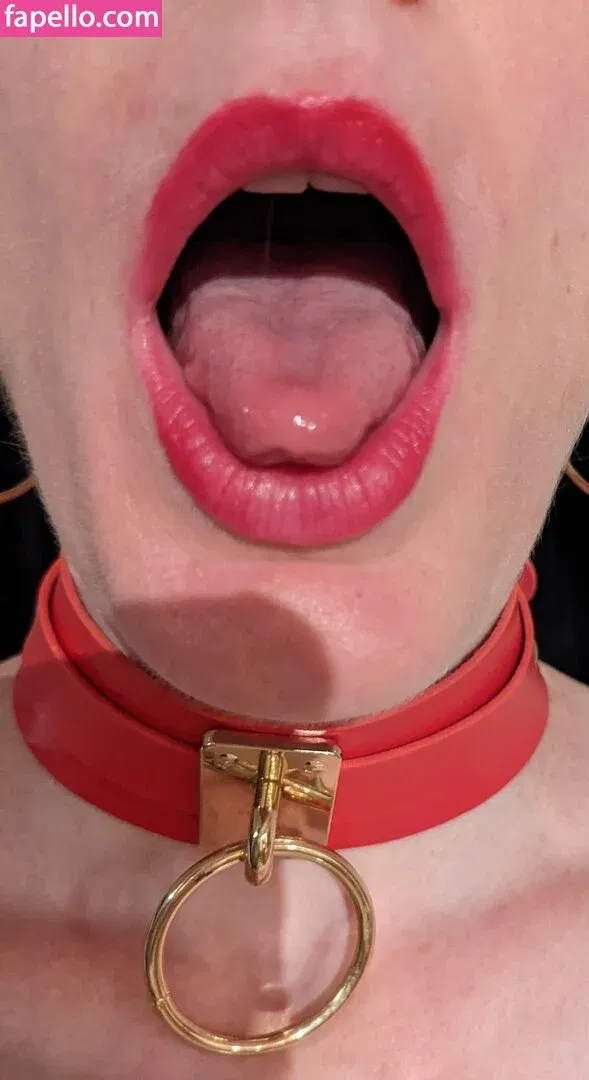 MiaExhib / https: / mia_exhib Onlyfans Photo Gallery 